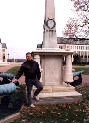 Jim at Mexican War memorial Annapolis